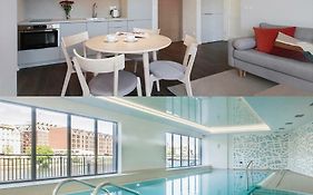 Egh Waterlane Island Apartment